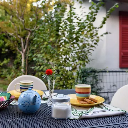 Little Garden House בית נופש צ'רנוביו